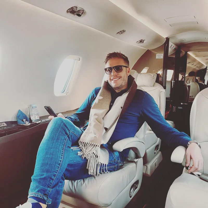 Christian Lell im Privatjet