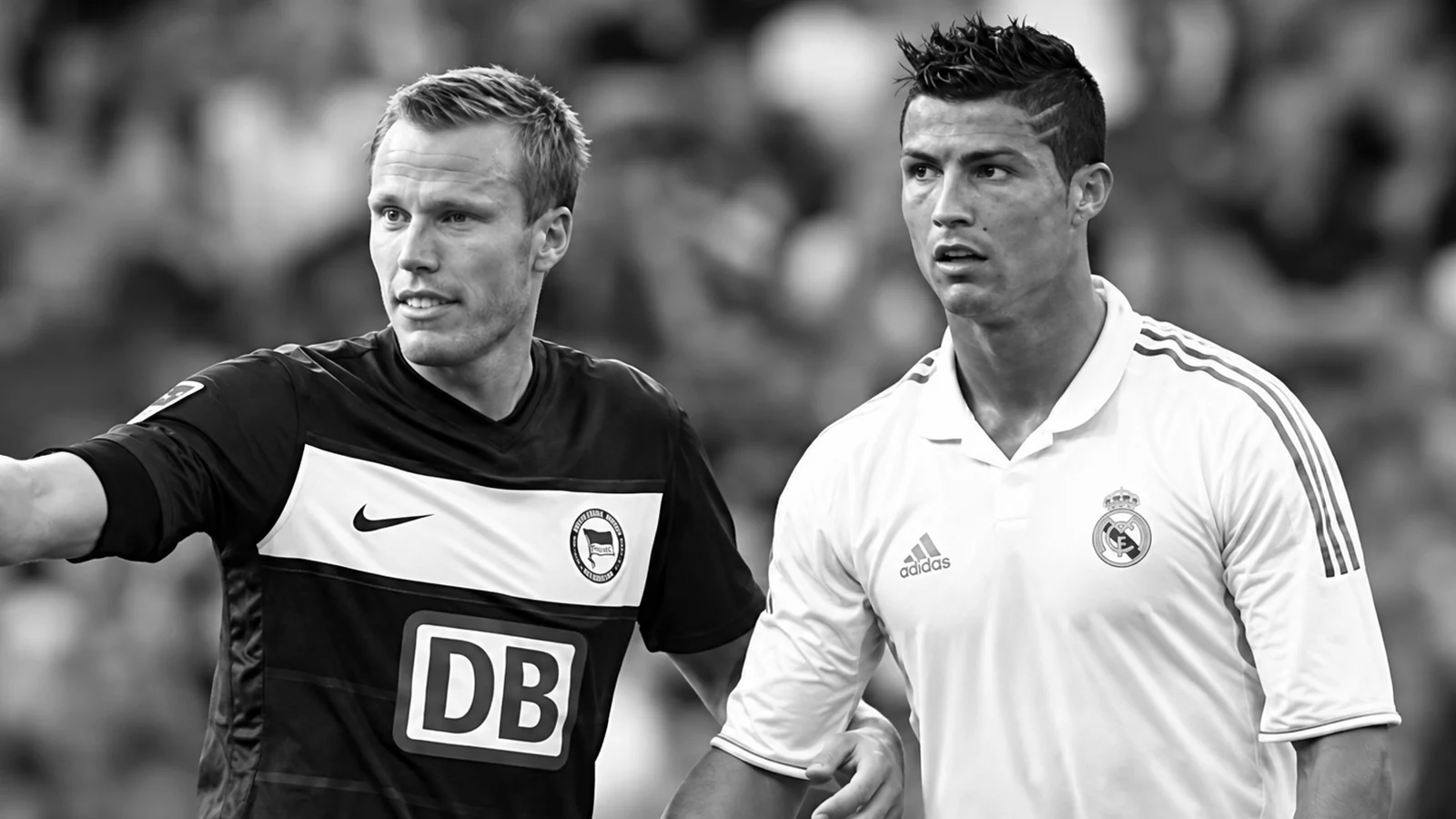 Christian Lell im Duell mit Cristiano Ronaldo
